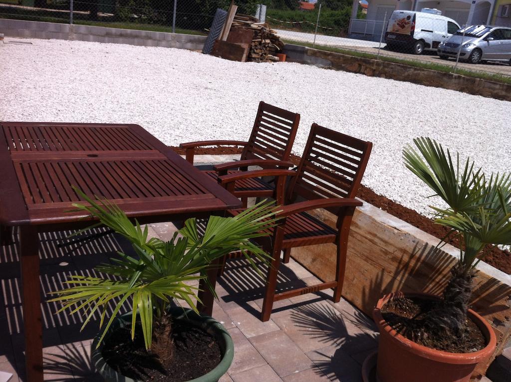 Solaria Apartments Poreč Exterior foto